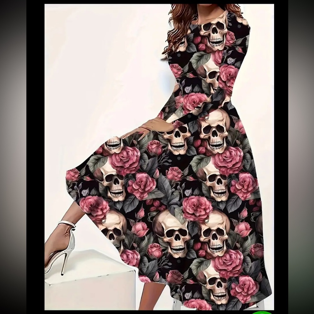 NWOT Medium Stretch Skull Dress size 5x (  US 22) plus size